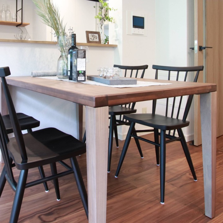 ダイニングテーブル 幅135cm ウォールナット シンプル